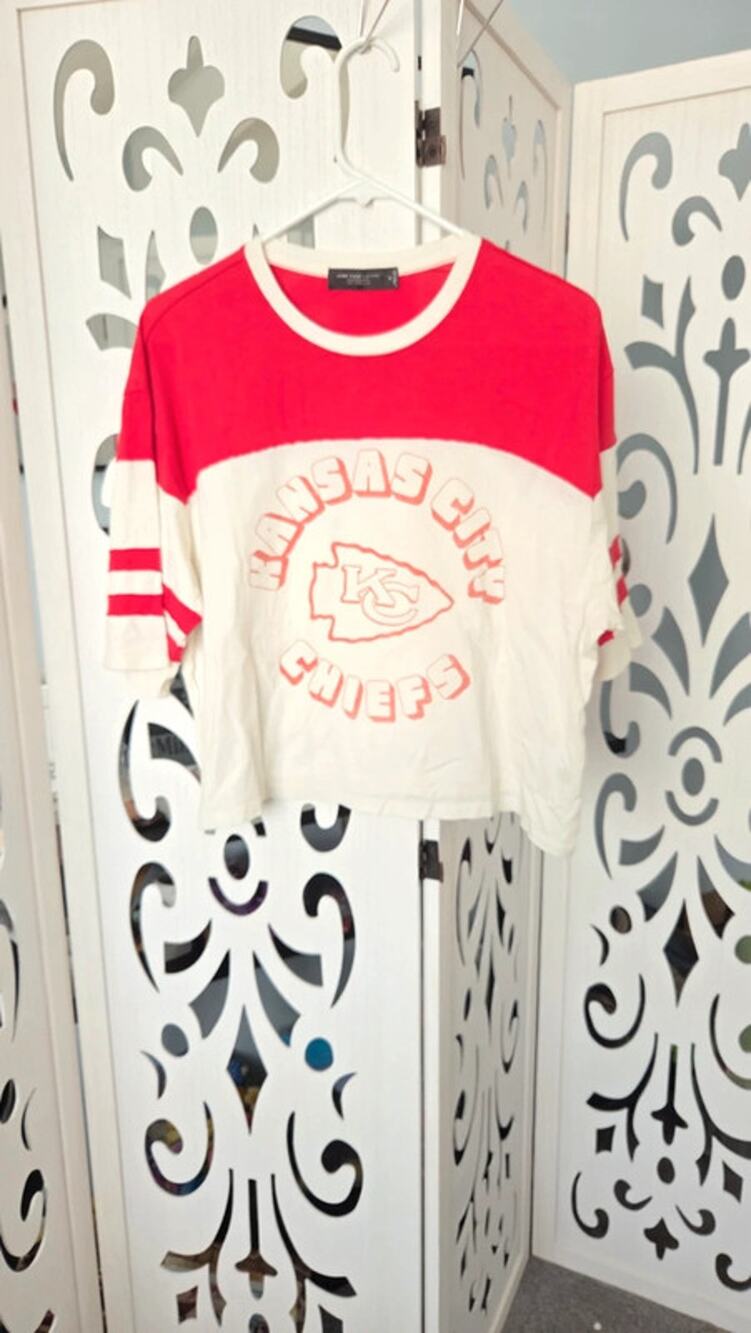 Kansas City Chiefs Crop Tee Junk Food Clothing Red White Women Medium NFL nwot